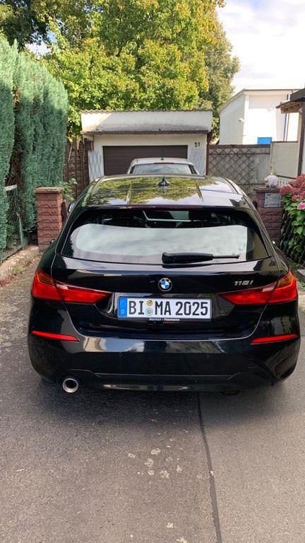 Schwarz Gebraucht 2019 BMW 118 Kleinwagen | 17.500 € (Fairer Preis) - Bild 1/4