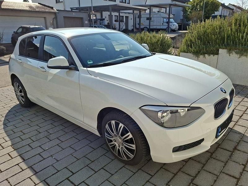 Gebraucht BMW 116 136 PS (100 kW) 2013 Weiß Kleinwagen