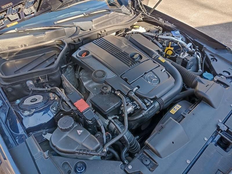 Gebraucht Mercedes SLK200 AMG line 184 PS (135 kW) 2012 Blau Cabrio