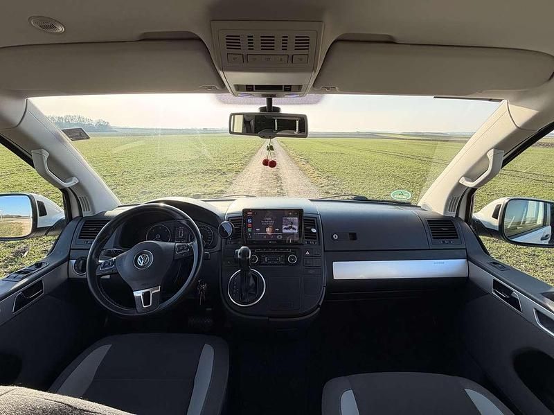 Gebraucht VW Multivan Highline 179 PS (131 kW) 2013 Van / Kleinbus