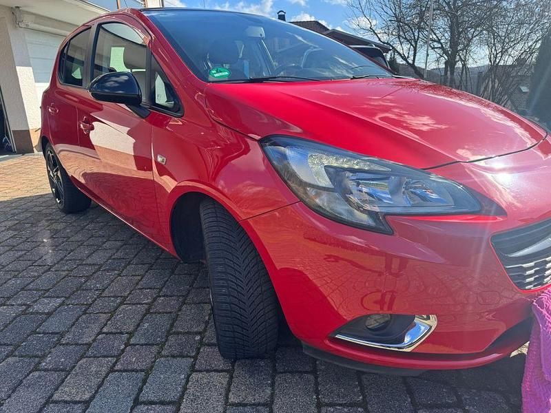 Gebraucht Opel Corsa Color Edition 90 PS (66 kW) 2015 Rot Kleinwagen