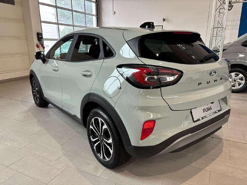 Neu Ford Puma Titanium 125 PS (91 kW) 2025 Grau SUV