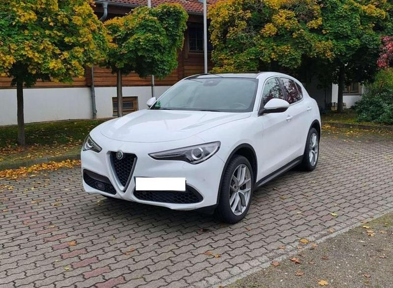Gebraucht Alfa Romeo Stelvio 280 PS (205 kW) 2017 Bianco alfa SUV