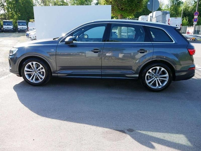 Gebraucht Audi Q7 S-Line 231 PS (169 kW) 2025 Daytonagrau perleffekt SUV