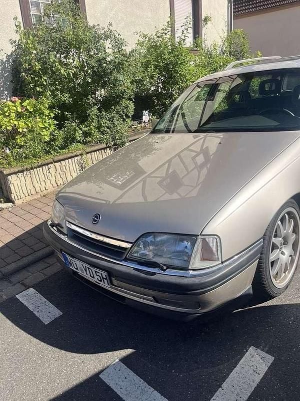 Gebraucht Opel Omega 200 PS (147 kW) 1991 Gold Kombi