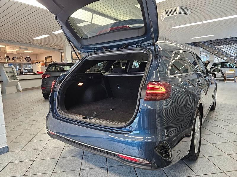 Gebraucht Kia Ceed 101 PS (74 kW) 2021 Blau Kleinwagen
