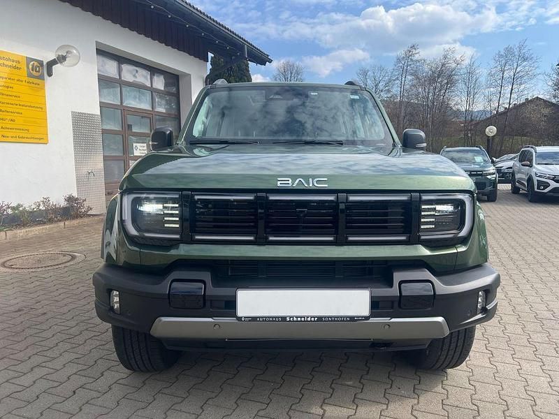 Neu Baic BJ40 234 PS (172 kW) 2026 Grün SUV