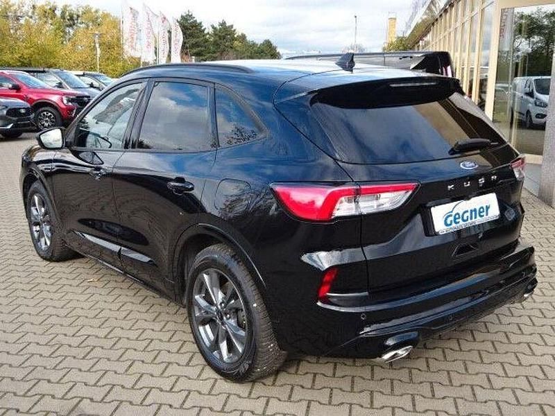 Gebraucht Ford Kuga ST-Line 120 PS (88 kW) 2024 Schwarz SUV