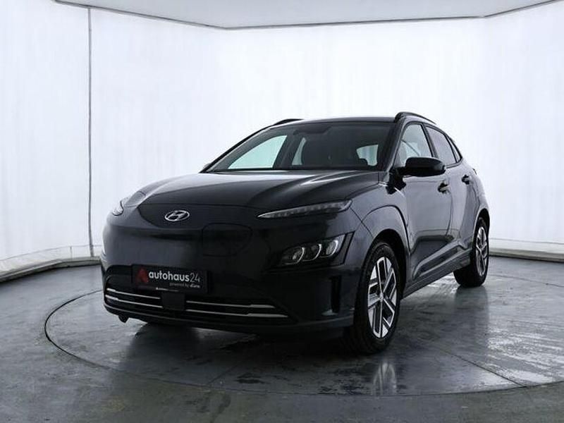 Gebraucht Hyundai Kona 100 kW (136 PS) 2023 Grau SUV
