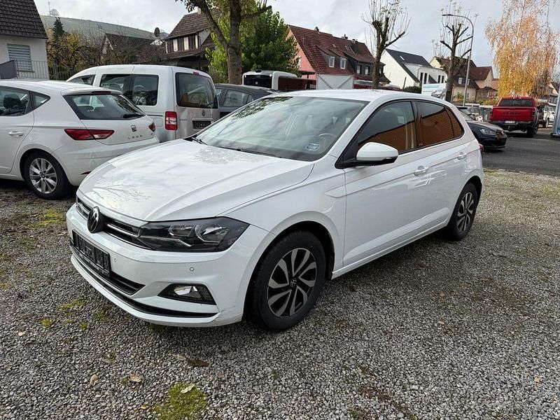 Weiß Gebraucht 2021 VW Polo Active Limousine | 9.790 € (Superpreis) - Bild 1/4