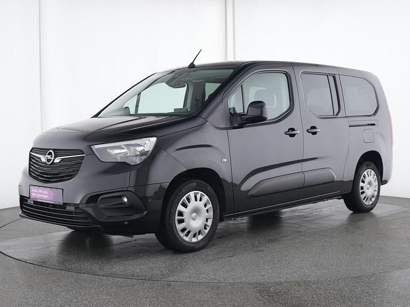 Diamant schwarz Gebraucht 2022 Opel Combo Life Elegance Van / Kleinbus | 22.897 € (Etwas zu teuer) - Bild 1/4