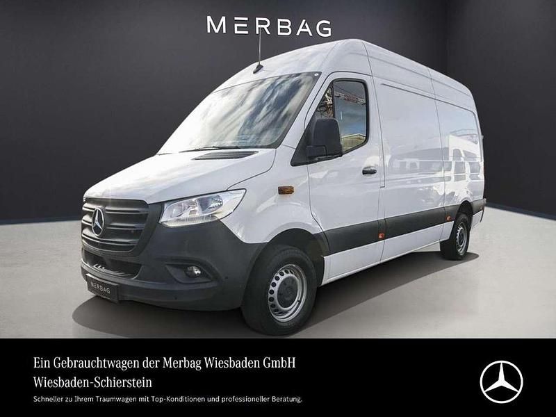 Gebraucht Mercedes Sprinter 170 PS (125 kW) 2023 Arktisweiß Van