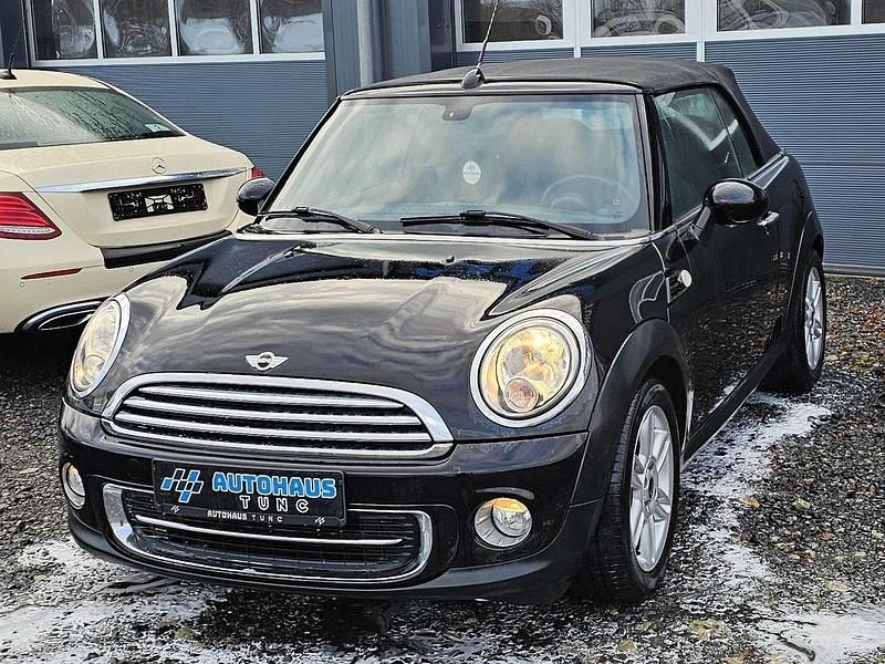 Midnight black metallic (metallic) Gebraucht 2013 Mini Cooper Cabriolet Cabrio | 11.800 € (Etwas zu teuer) - Bild 1/4