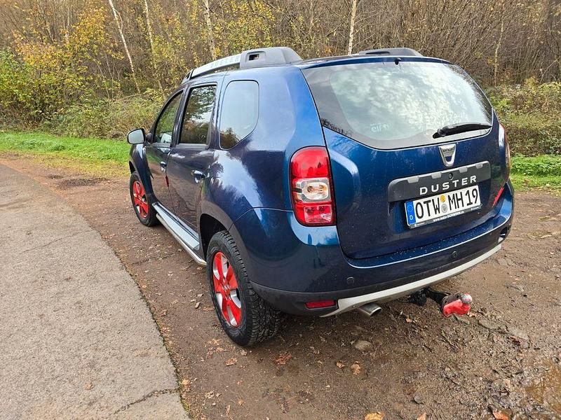 Gebraucht Dacia Duster Prestige 125 PS (91 kW) 2016 Blau SUV