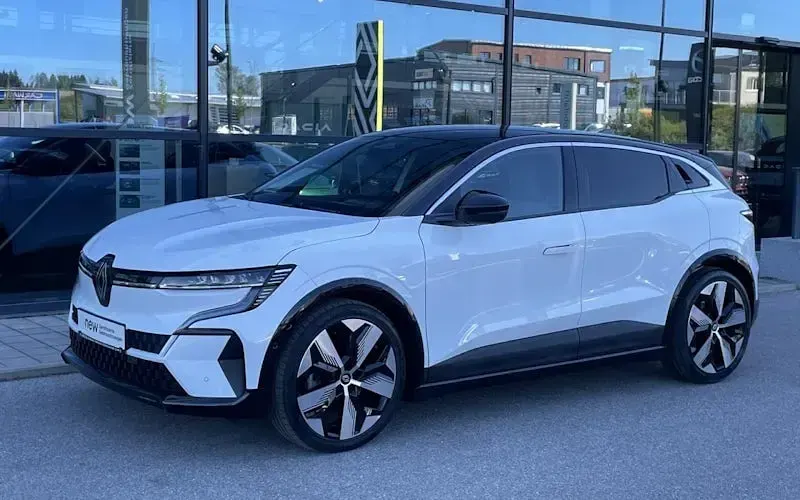 Brugt Renault Megane E-Tech Techno 160 kW (218 HK) 2022 Hvid Sedan