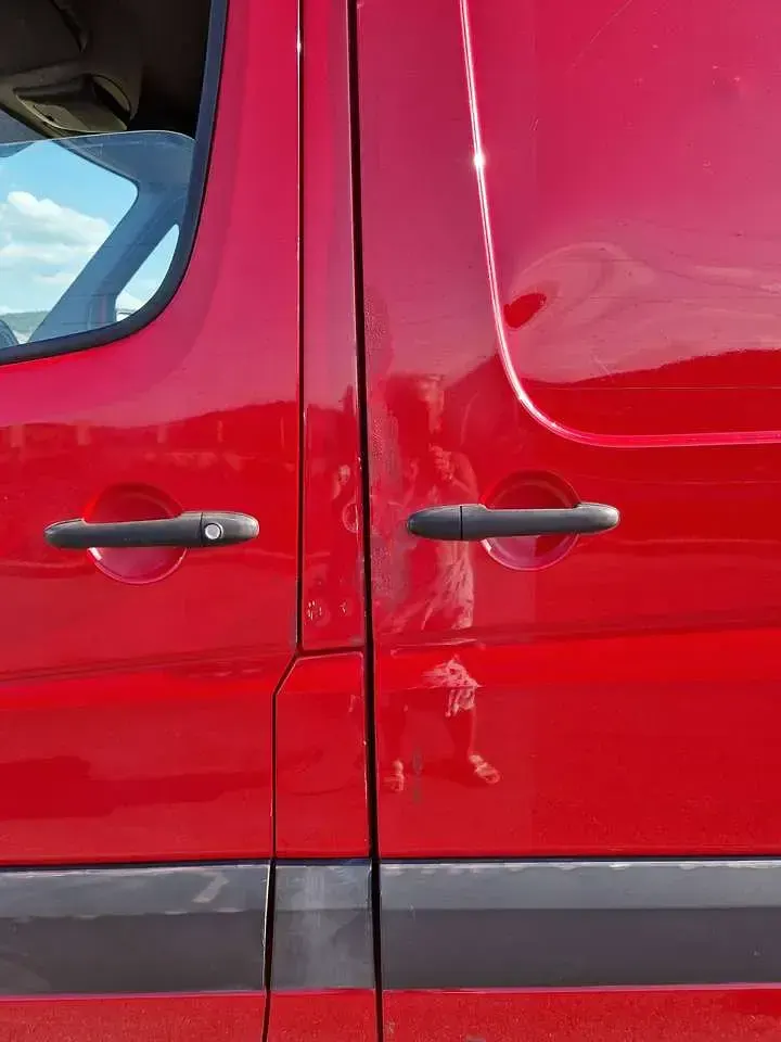 Gebraucht Mercedes Sprinter 129 PS (94 kW) 2011 Rot Van