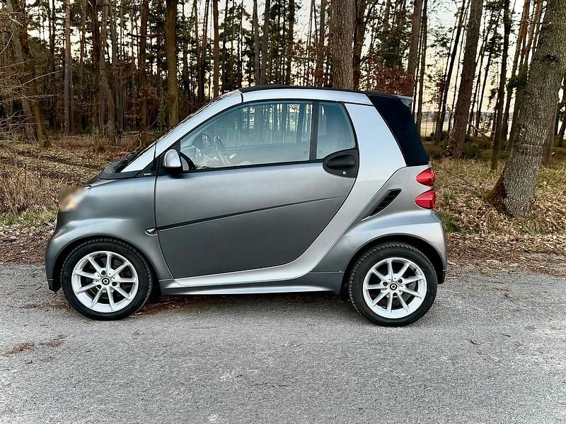 Gebraucht Smart ForTwo Cabrio 62 PS (45 kW) 2012 Braun Cabrio