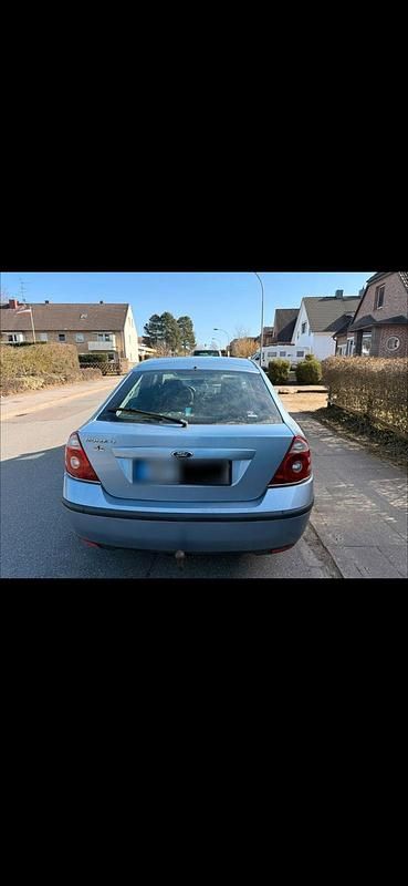 Gebraucht Ford Mondeo 147 PS (108 kW) 2005 Grau Limousine