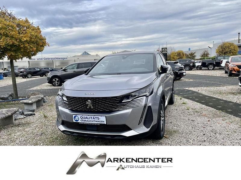Grau Gebraucht 2024 Peugeot 3008 Allure SUV | 20.750 € (Fairer Preis) - Bild 1/4