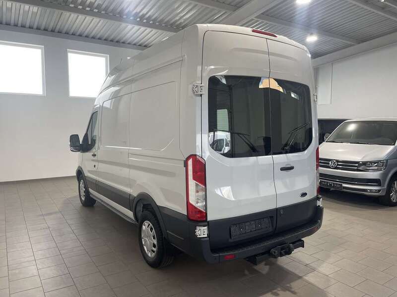 Gebraucht Ford Transit 170 PS (125 kW) 2017 Weiss Van