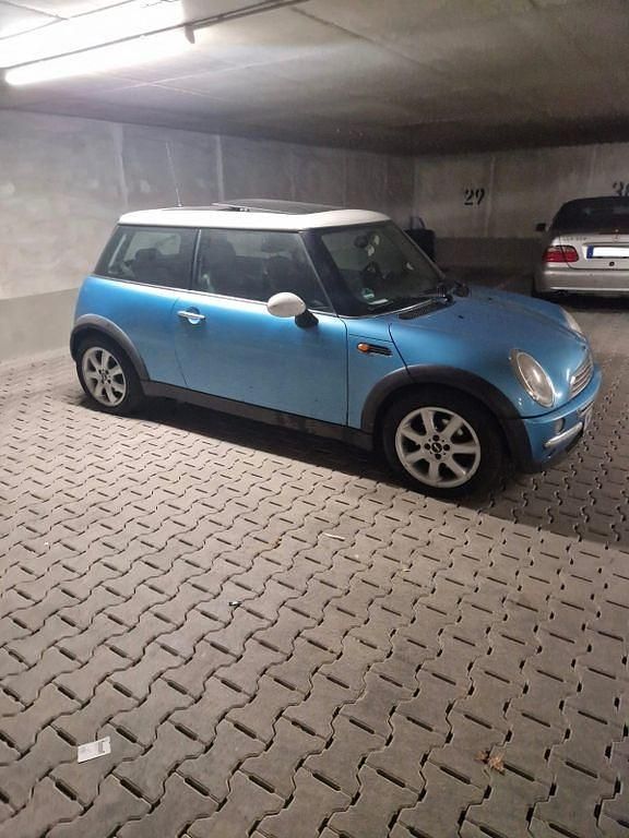 Second-hand Mini Cooper 116 CP (85 kW) 2004 Albastru Hatchback