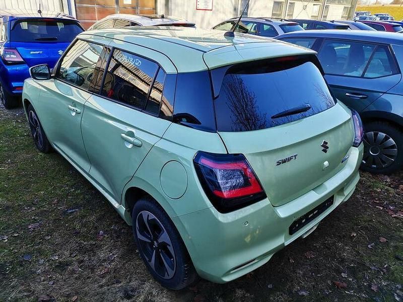 Gebraucht Suzuki Swift 83 PS (61 kW) 2025 Gelb Kleinwagen