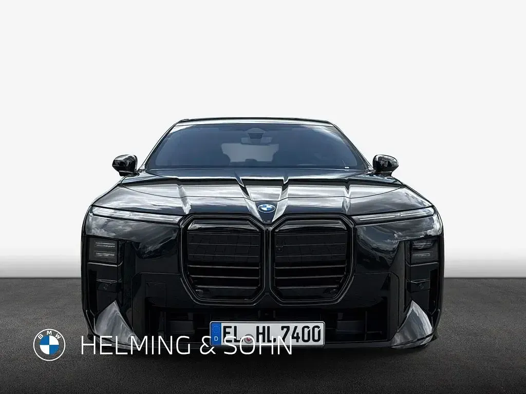Gebraucht BMW 740 Sport Line 400 PS (294 kW) 2026 Schwarz Limousine