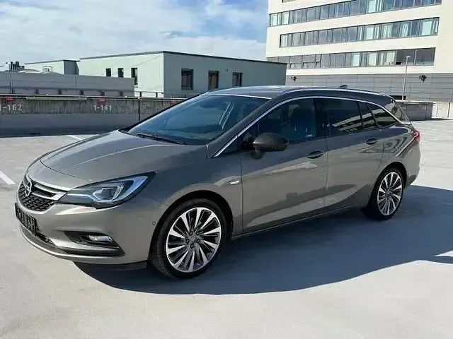 Używany Opel Astra Dynamic 320 KM (235 kW) 2016 Kombi