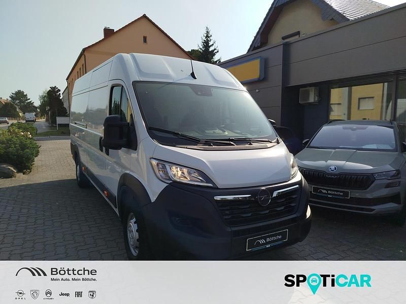 Weiss icy Gebraucht 2024 Opel Movano Edition Van | 24.980 € (Superpreis) - Bild 1/4