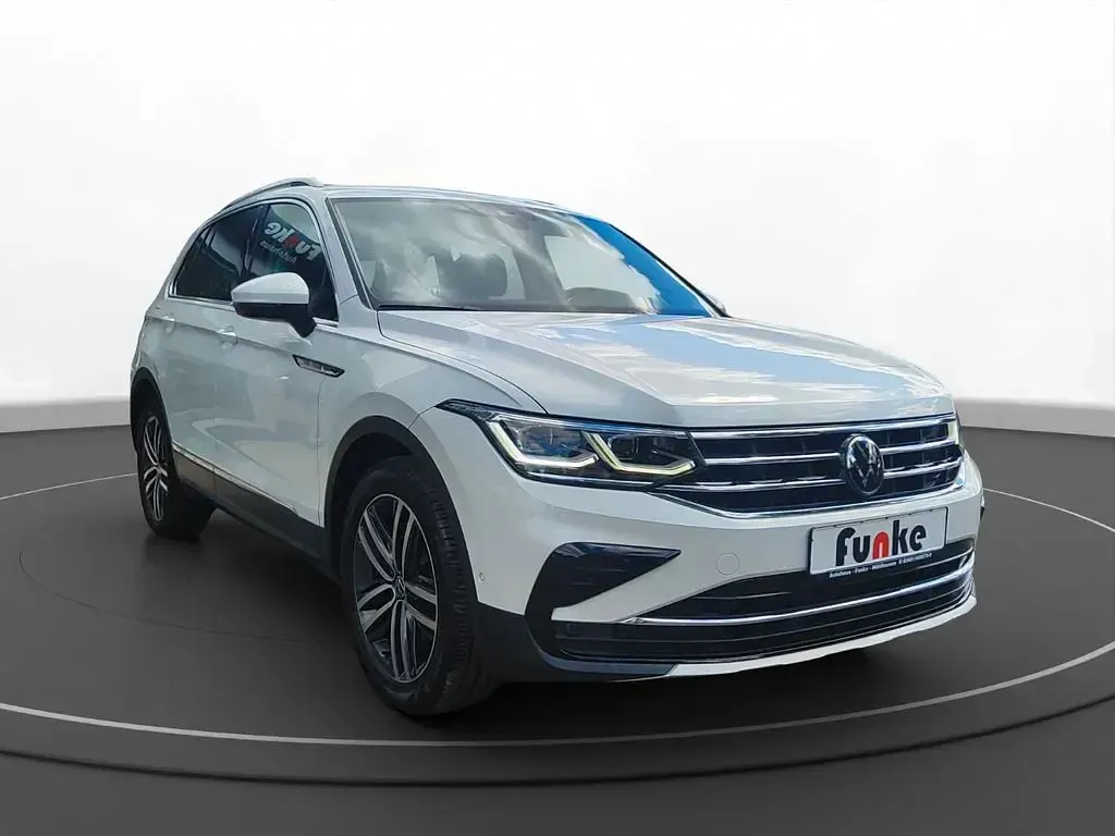 Gebraucht VW Tiguan Elegance 150 PS (110 kW) 2023 Oryxweiss SUV