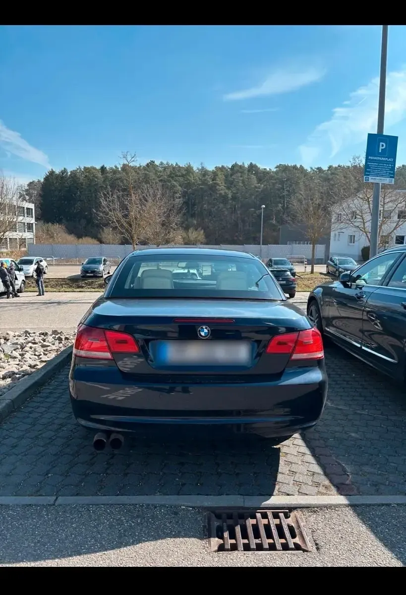 Gebraucht BMW 320 Cabriolet M Sport 170 PS (125 kW) 2010 Blau Cabrio