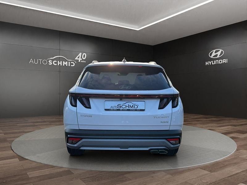 Gebraucht Hyundai Tucson Trend 252 PS (185 kW) 2024 Serenity white / mic SUV