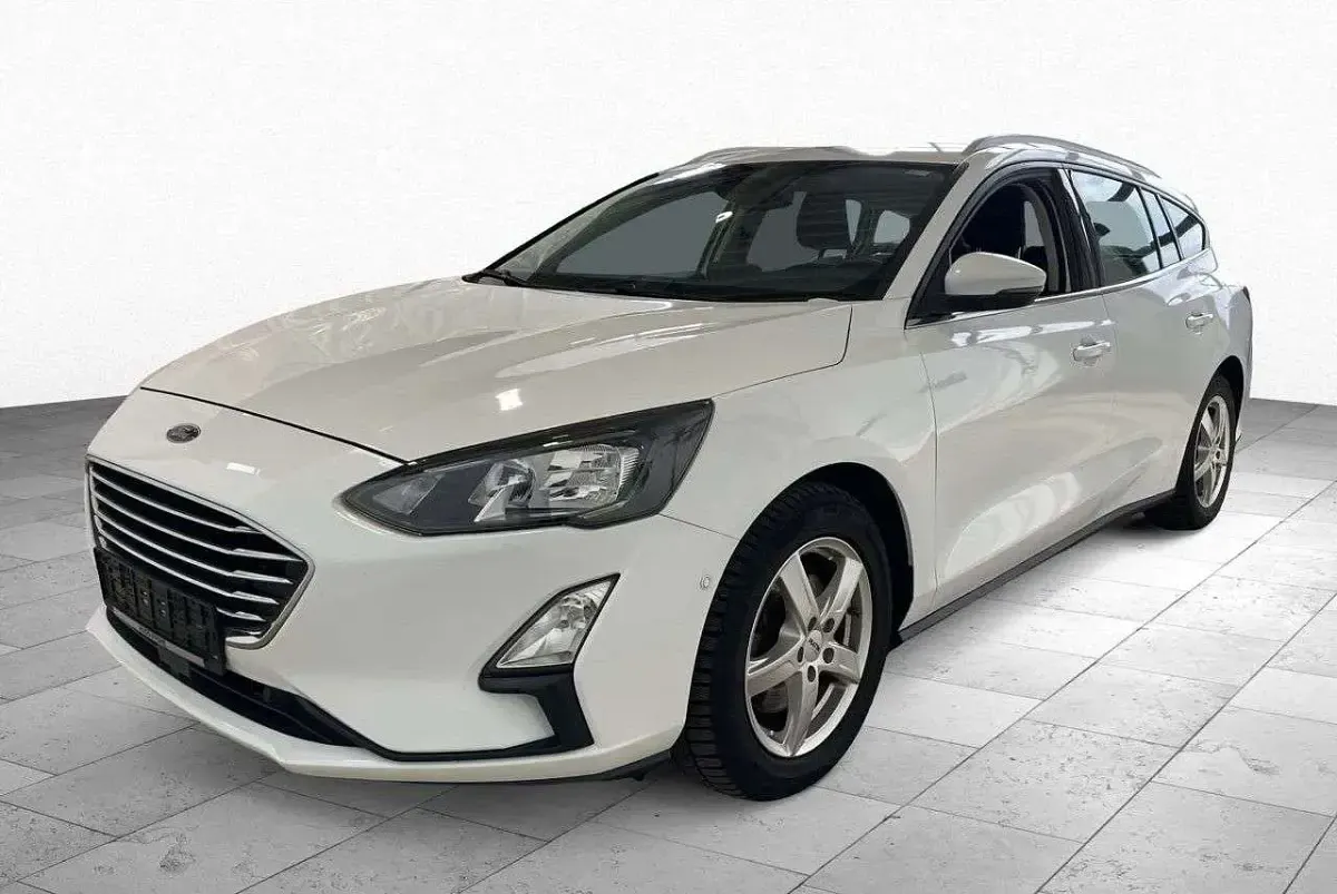 Gebraucht Ford Focus Titanium 235 PS (172 kW) 2021 Weiß Kombi