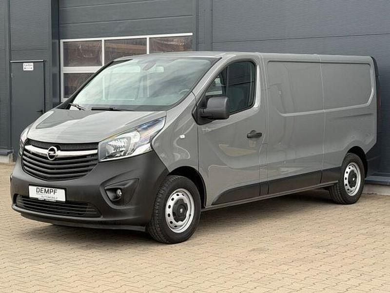 Gebraucht Opel Vivaro 146 PS (107 kW) 2019 Grau Van / Kleinbus