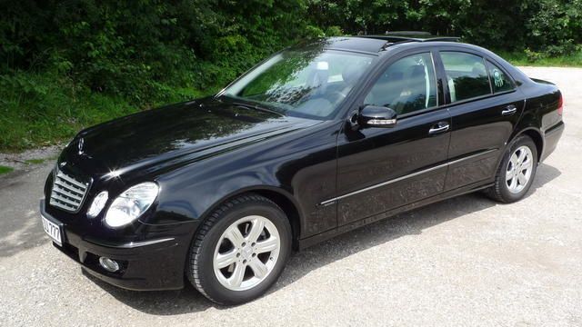 Gebraucht Mercedes E220 Elegance 170 PS (125 kW) 2007 Schwarz Limousine