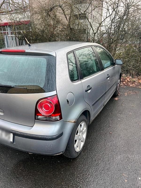Gebraucht VW Polo 64 PS (47 kW) 2006 Silber Kleinwagen