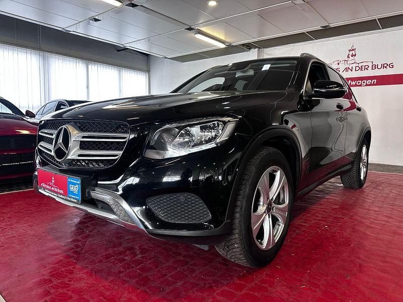 Gebraucht Mercedes GLC250 204 PS (150 kW) 2018 Schwarz SUV