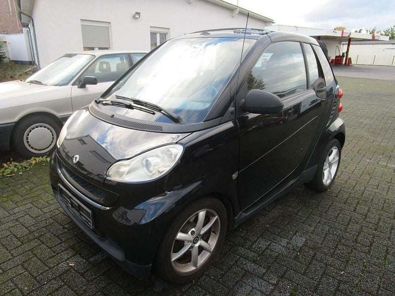 Tridionsicherheitszelle schwa Gebraucht 2007 Smart ForTwo Cabrio Basis Cabrio | 2.500 € (Superpreis) - Bild 1/4