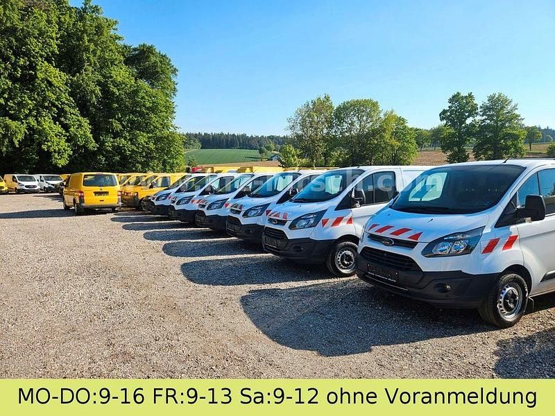 Gebraucht Ford Transit 105 PS (77 kW) 2017 Weiß Van / Kleinbus