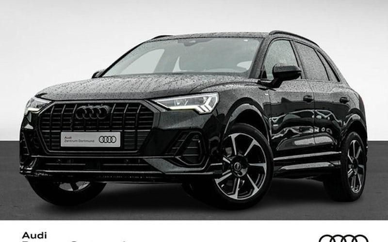 Mythosschwarz metallic Gebraucht 2024 Audi Q3 S-Line SUV | 45.347 € (Teuer) - Bild 1/4