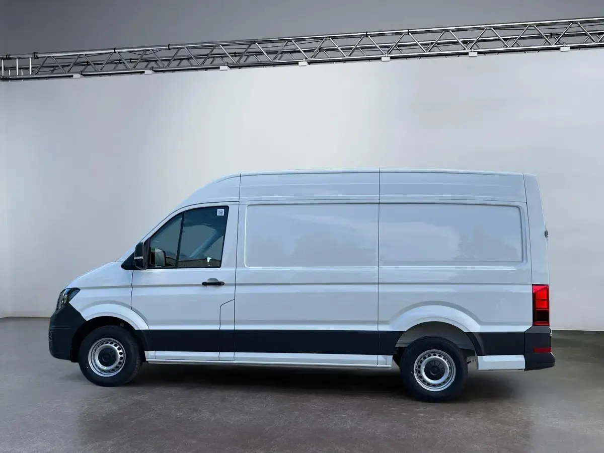 Neu VW Crafter 140 PS (102 kW) 2026 Candyweiß Van
