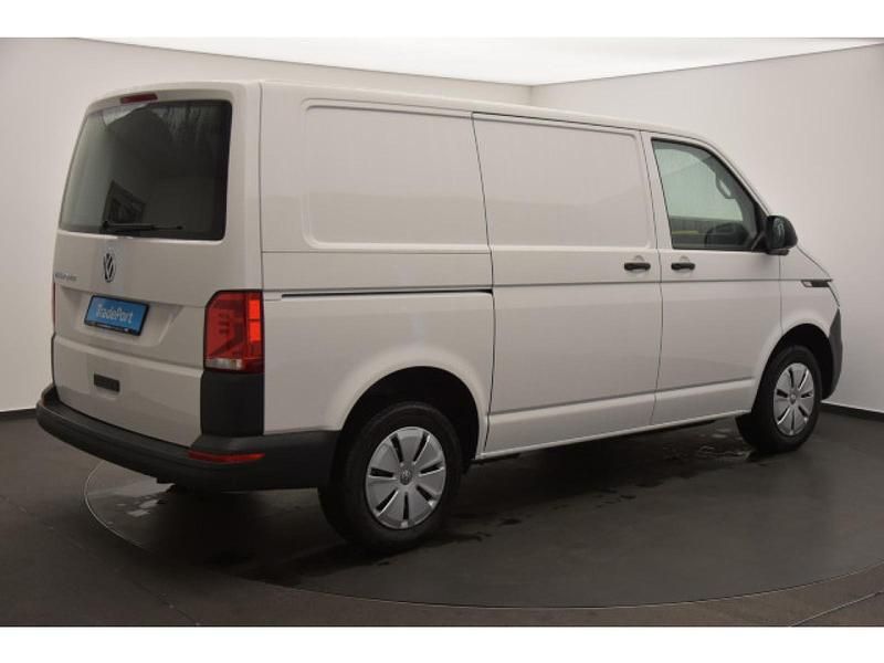 Gebraucht VW T6.1 110 PS (80 kW) 2022 Weißgrau Van