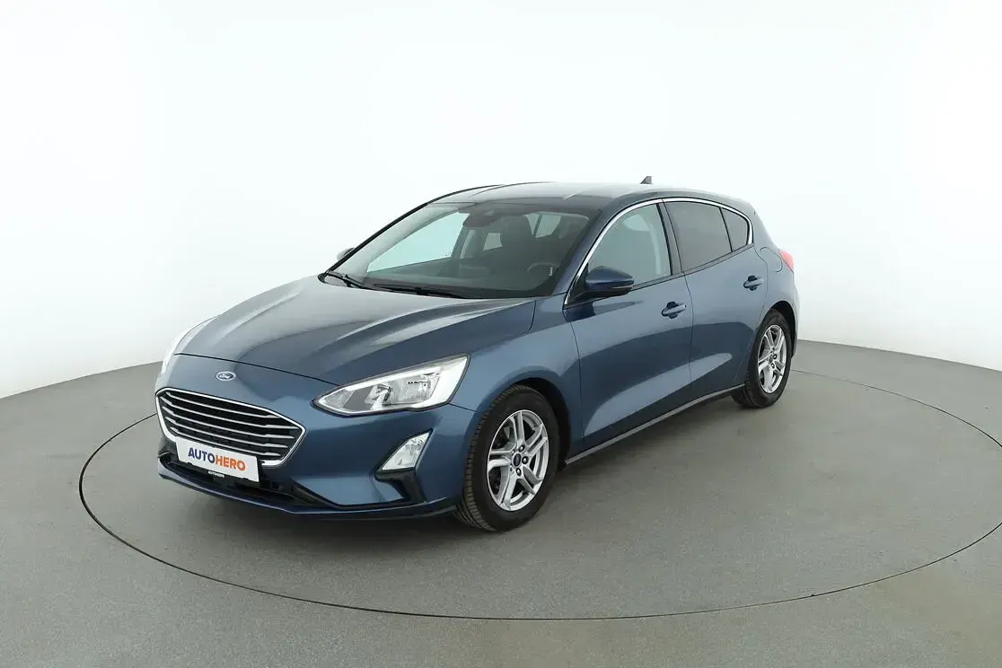 Gebraucht Ford Focus Cool & Connect 125 PS (91 kW) 2018 Limousine