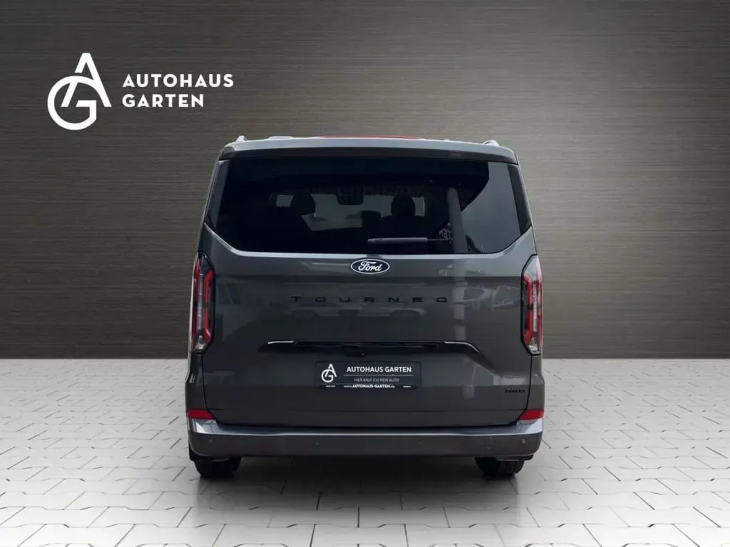 Gebraucht Ford Tourneo Titanium X 170 PS (125 kW) 2025 Grau Van / Kleinbus