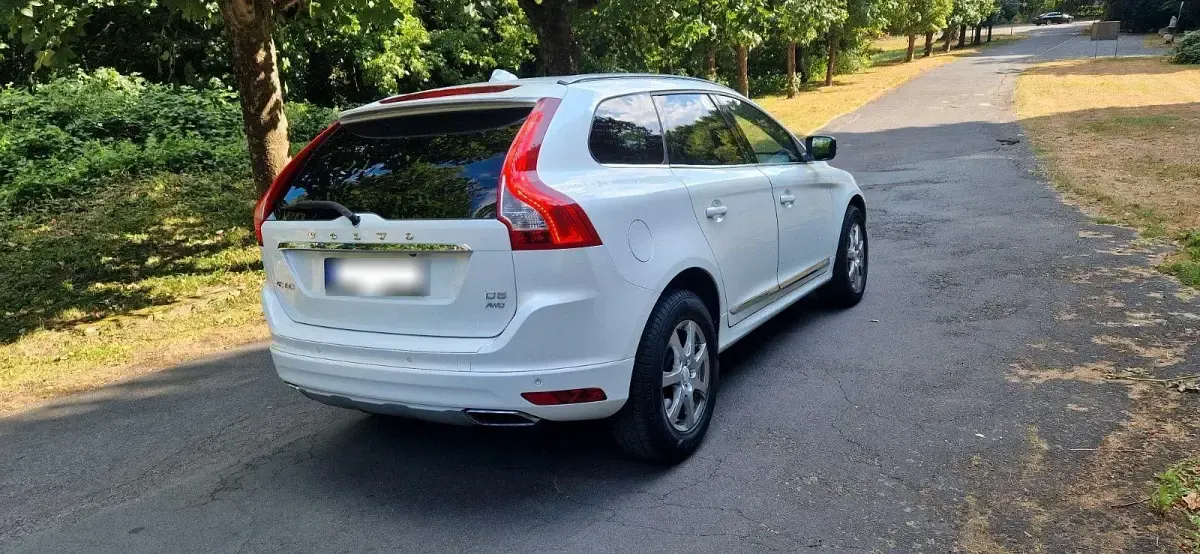 Gebraucht Volvo XC60 Linje Inscription 220 PS (161 kW) 2015 Weiß SUV