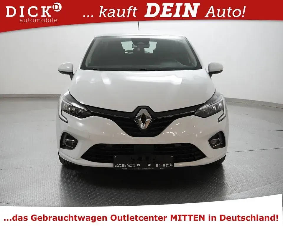 Gebraucht Renault Clio V 101 PS (74 kW) 2022 Weiß Limousine