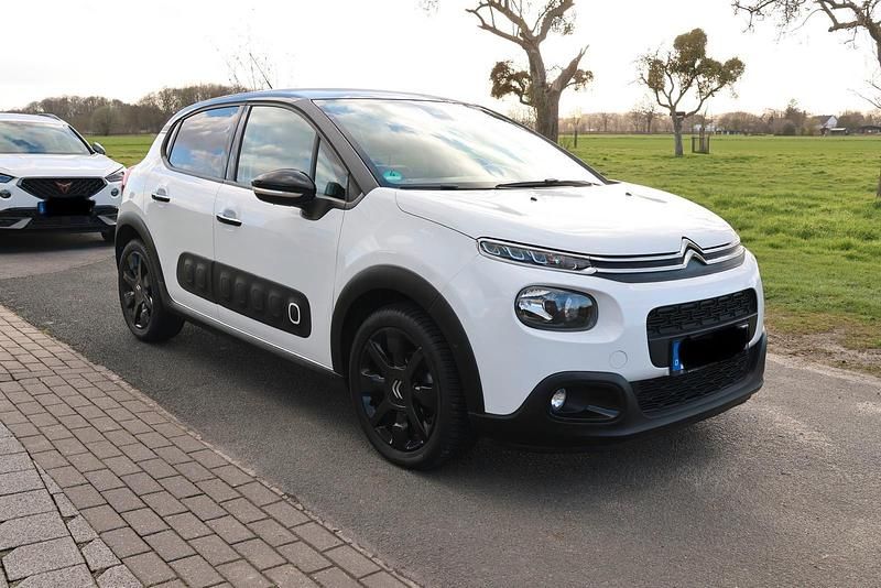 Gebraucht Citroën C3 99 PS (72 kW) 2017 Weiß Kleinwagen
