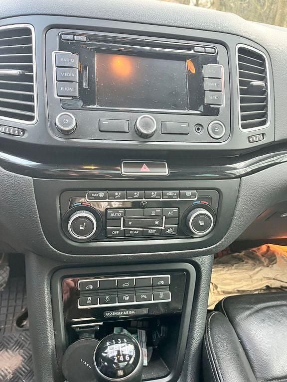 Gebraucht Seat Alhambra Style 140 PS (102 kW) 2012 Braun Van / Kleinbus