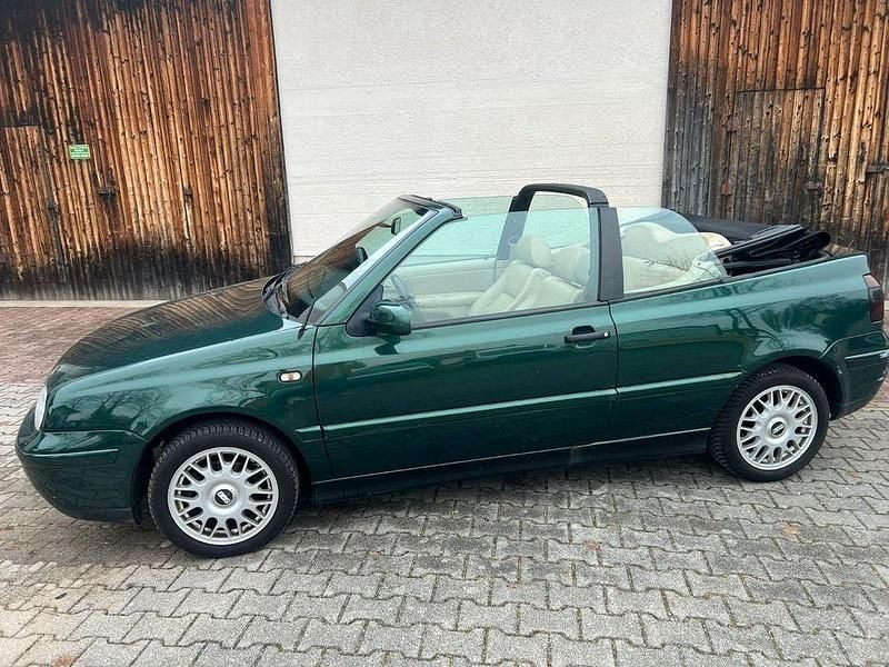 Gebraucht VW Golf Cabriolet Classicline 101 PS (74 kW) 1998 Grün Cabrio