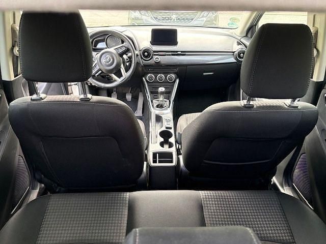 Second-hand Mazda 2 75 CP (55 kW) 2017 Alb Hatchback